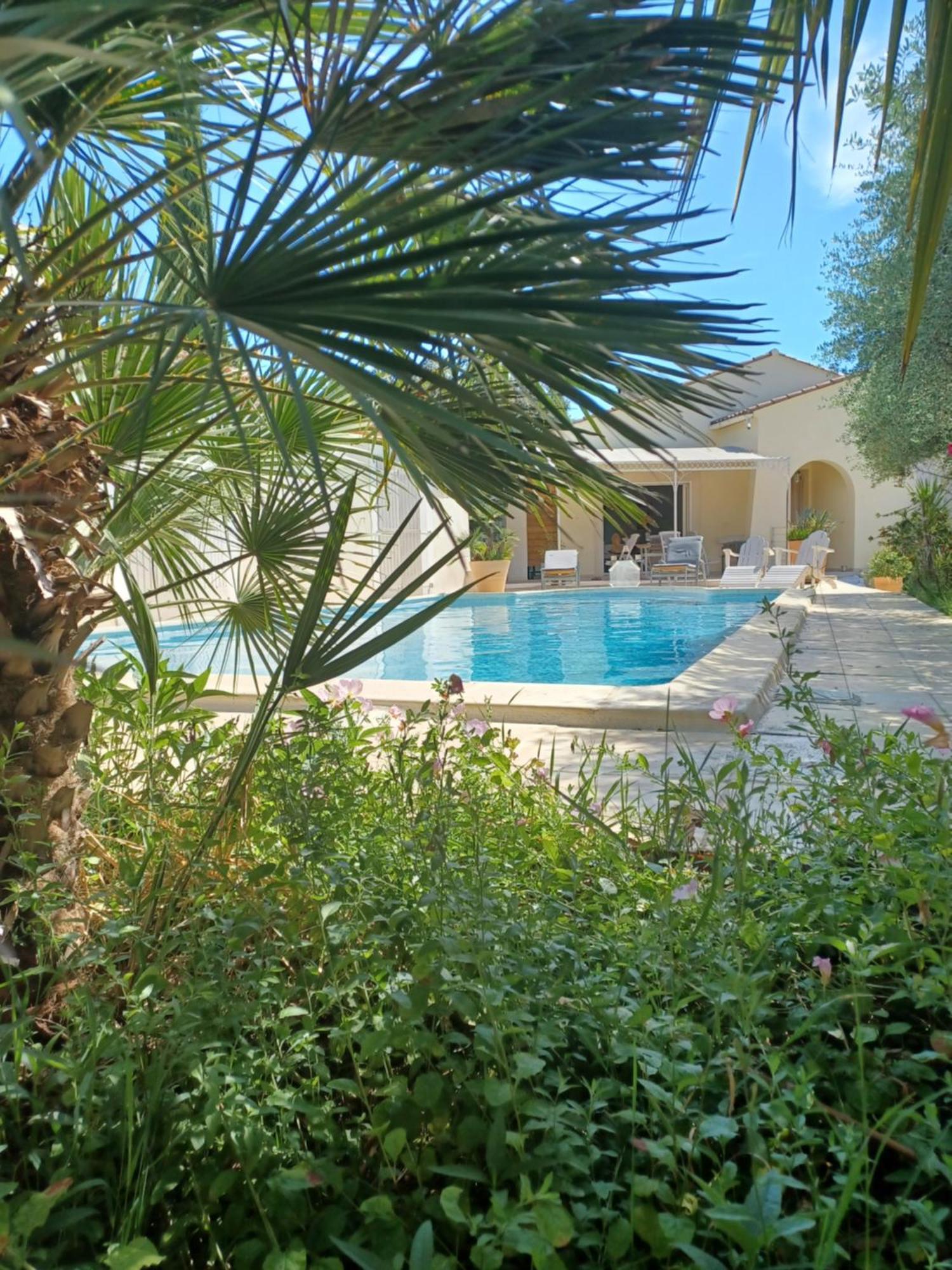 Le Clos Olives Comps  Екстериор снимка