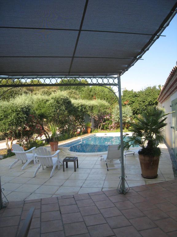 Le Clos Olives Comps  Стая снимка